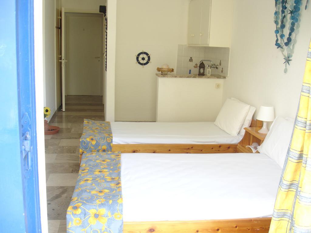 Demos Studios Kandia Habitación foto